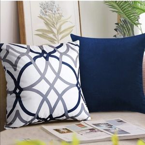 H. Versailtex Pillow Covers Pack of 2